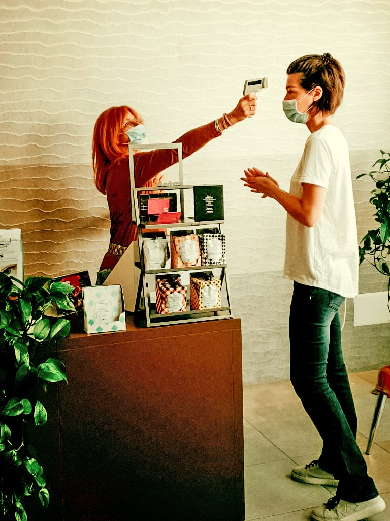 Ingresso-Controllato-Parruccheria-Ricciolo copia